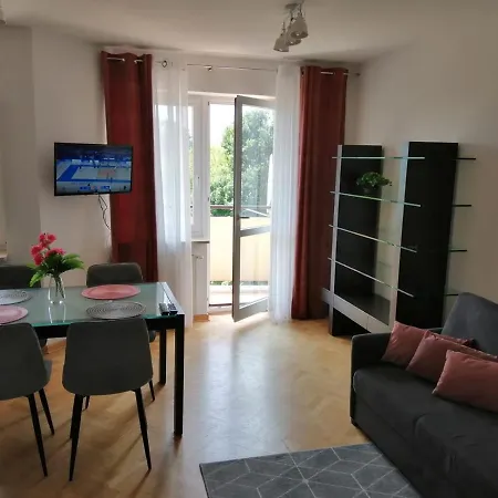 Sloneczny Apartament Bluszczanska Appartamento *